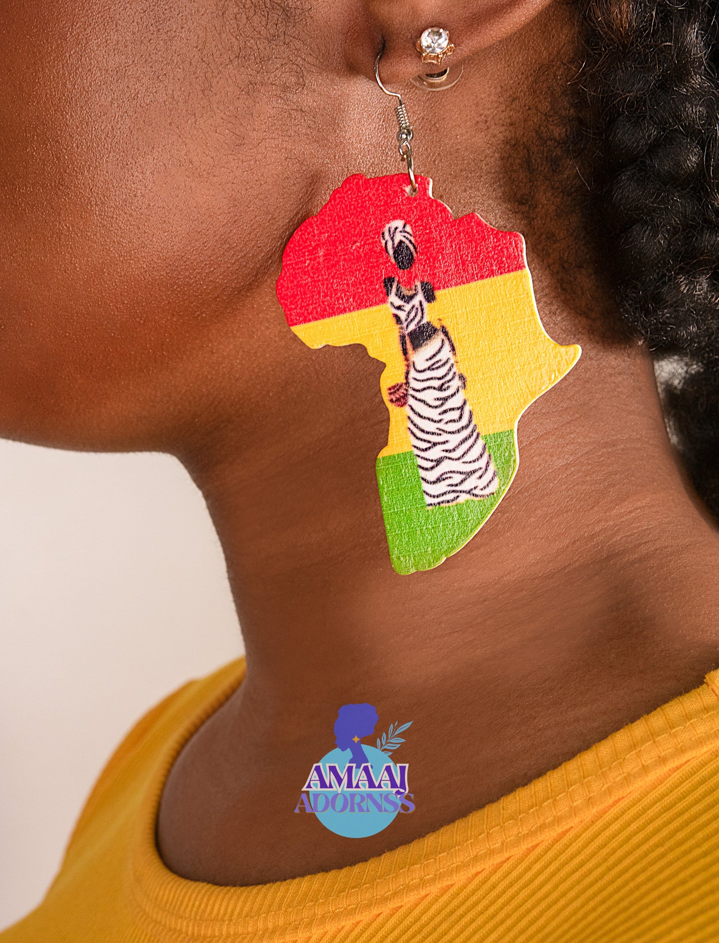 AFRICA cutout Earring