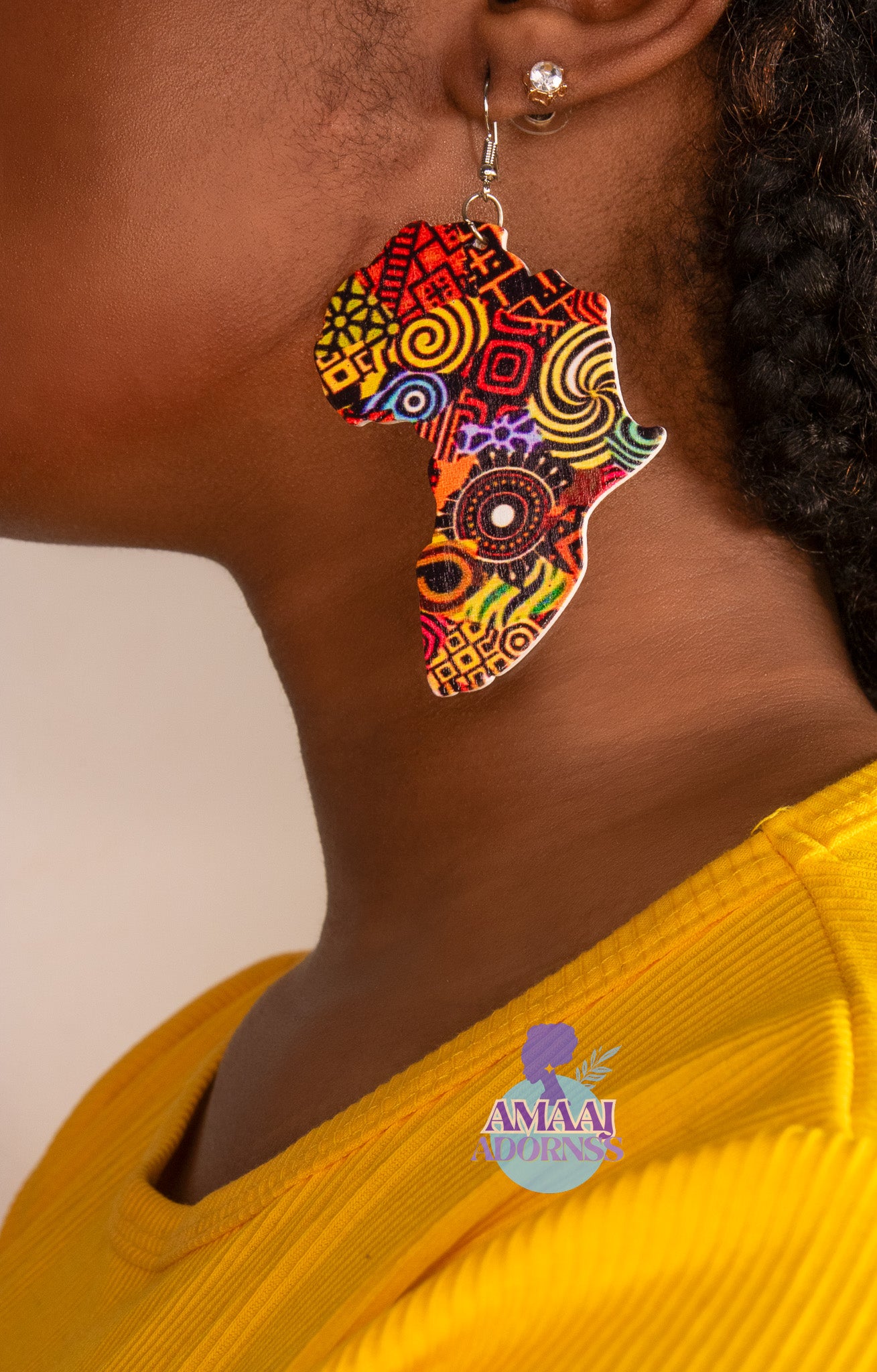 AFRICA cutout Earring