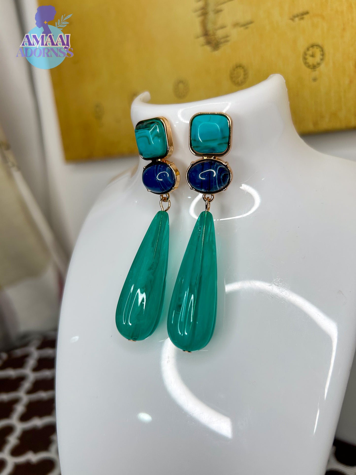 Teardrop Dangle Earring