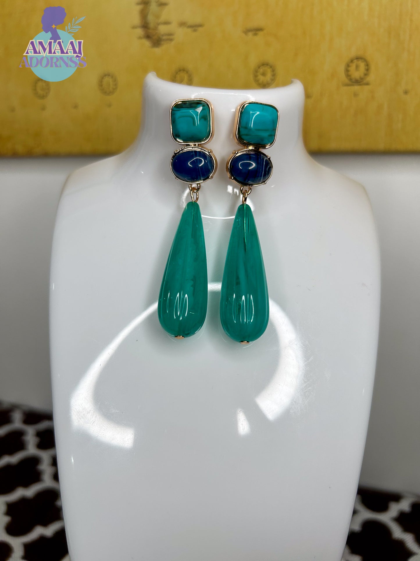 Teardrop Dangle Earring