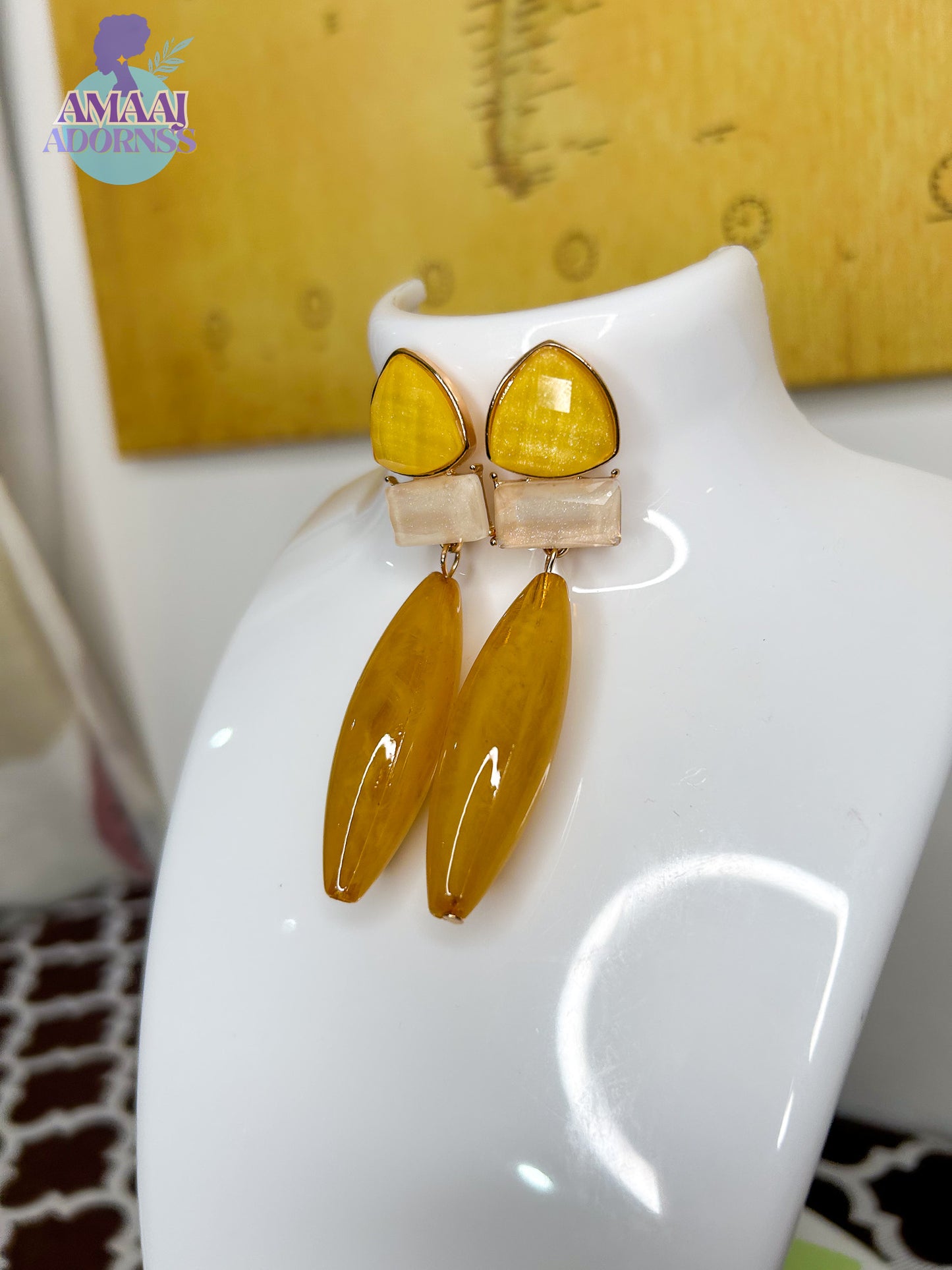 Teardrop Dangle Earring